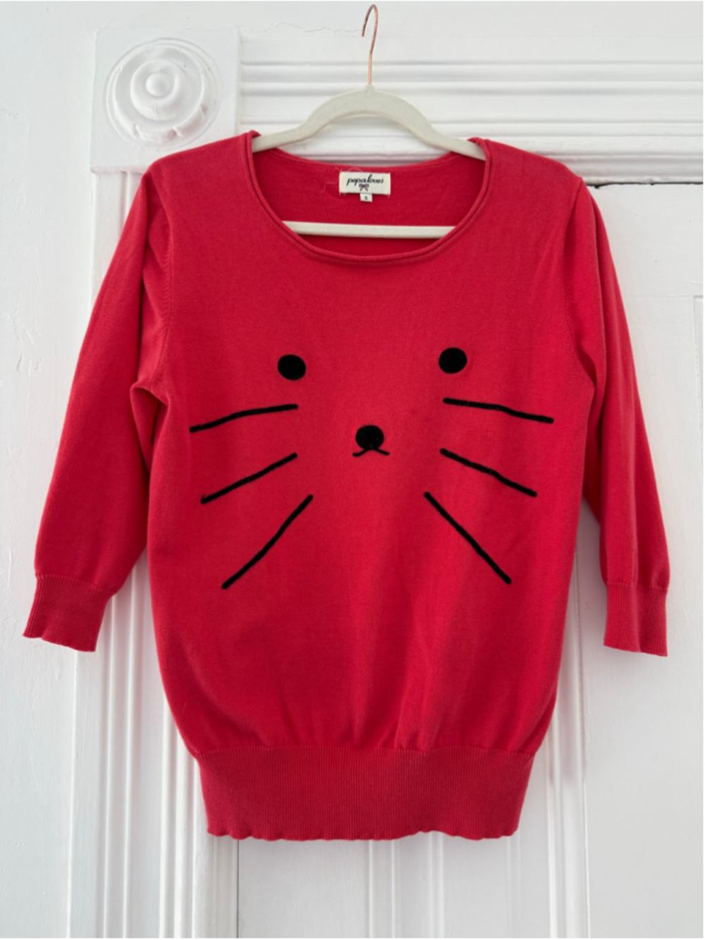 Women's Pepaloves Cat Face Sweater Size S Red Black